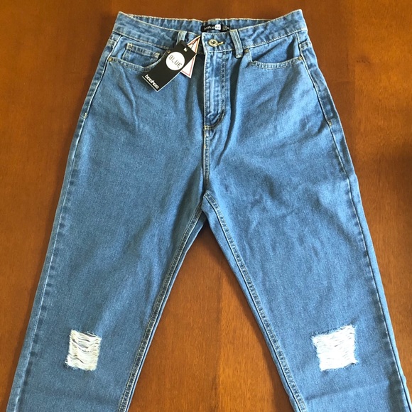 NWT Boohoo Boyfriend Jeans - Picture 2 of 5